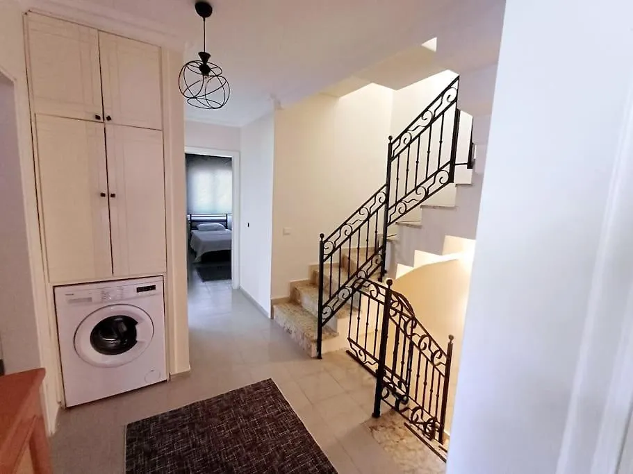Villa Limon Marmaris'De Oezel Havuzlu Villa Tyrkiet
